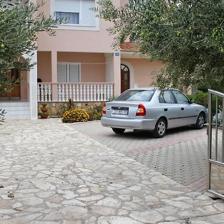 Studio Mulo 5796a